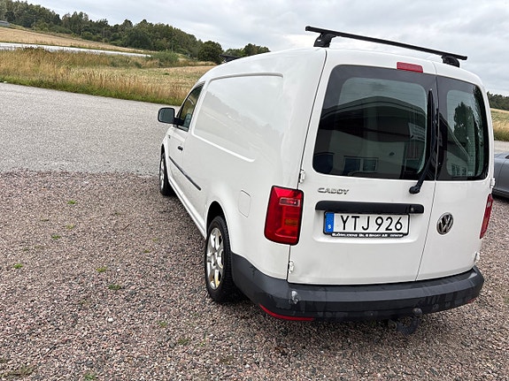Volkswagen Caddy Maxi 6 of 10