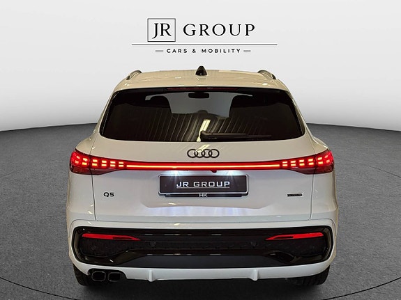 Audi Q5 5 of 13