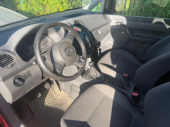 Volkswagen Caddy 3 of 8