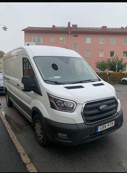 Ford Transit 2 of 4