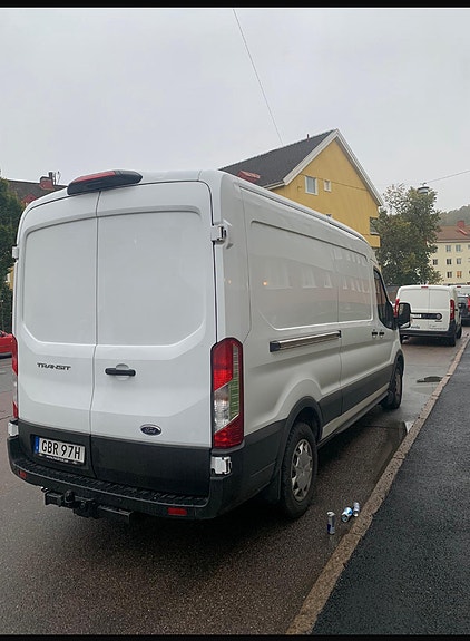 Ford Transit 3 of 4