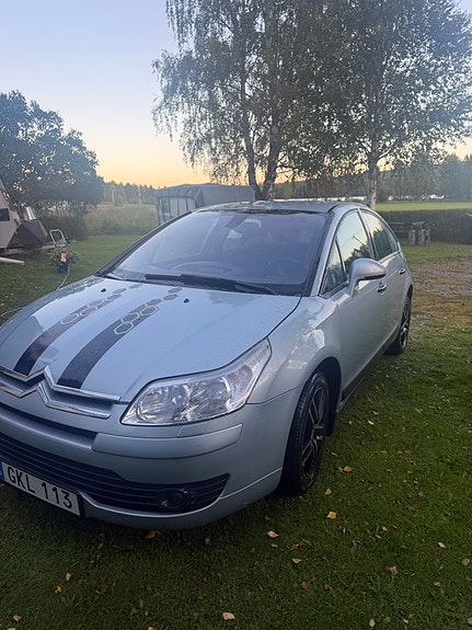 Citroen C4 2 of 7