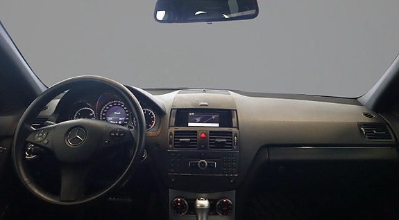 Mercedes-Benz C180 15 of 20