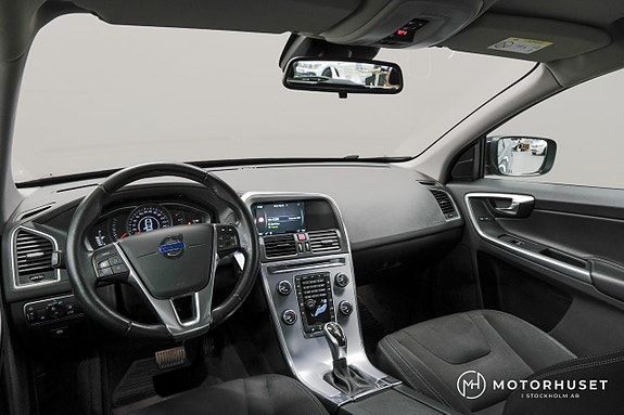 Volvo XC60 8 of 19