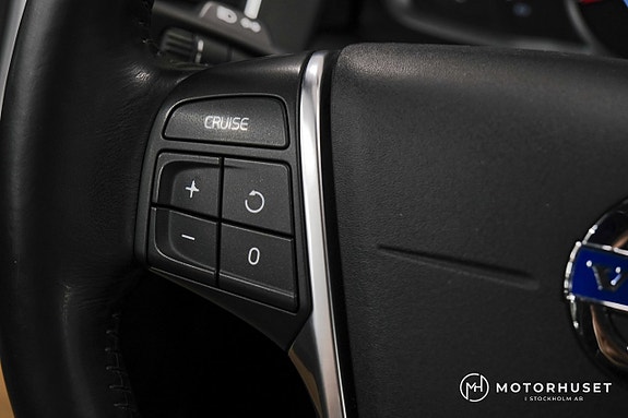 Volvo XC60 16 of 19