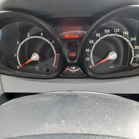 Ford Fiesta 3 of 3