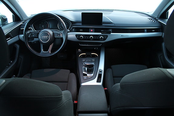 Audi A4 5 of 8