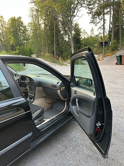 Saab 9-5 6 of 10