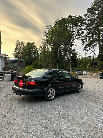 Saab 9-5 4 of 10