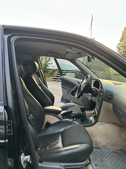 Saab 9-5 7 of 10