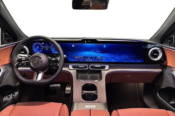 Mercedes-Benz GLC400 8 of 16
