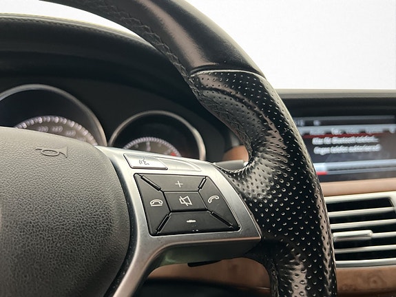 Mercedes-Benz CLS350 20 of 30