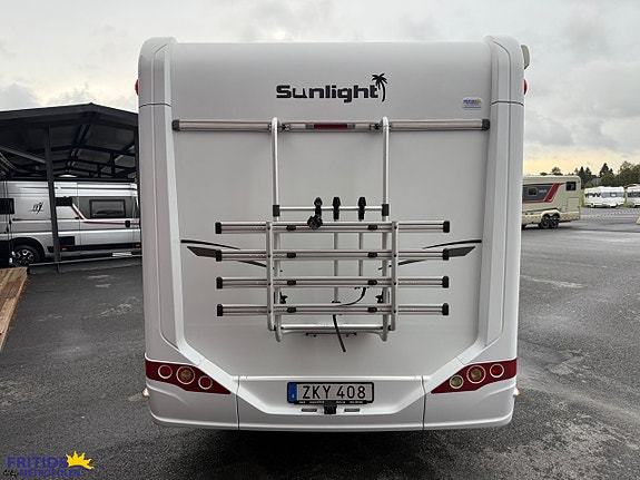 Sunlight I 68 148Hk-Automat-ACx2-Silvermetallic 3 of 20