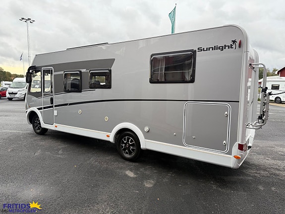 Sunlight I 68 148Hk-Automat-ACx2-Silvermetallic 4 of 20