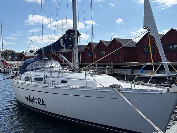 Hanse 341 (2002) – Välutrustad, oceangående och segelklar 2 of 11