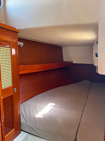 Hanse 341 (2002) – Välutrustad, oceangående och segelklar 10 of 11