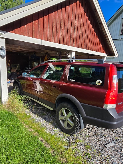 Volvo XC70 4 of 5