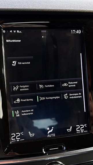 Volvo V90 Cross Country 24 of 30