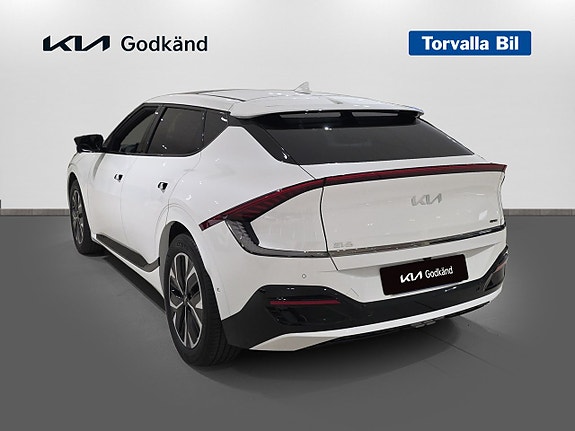 Kia EV6 7 of 15