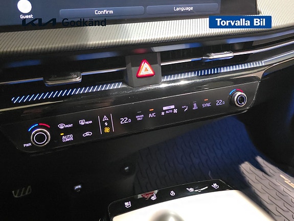 Kia EV6 14 of 15