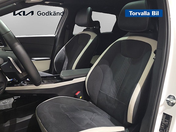 Kia EV6 9 of 15