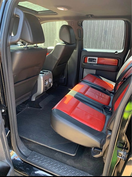 Ford F-150 4 of 5