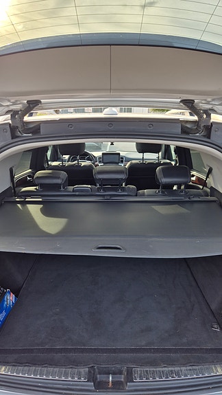 Mercedes-Benz ML350 18 of 26