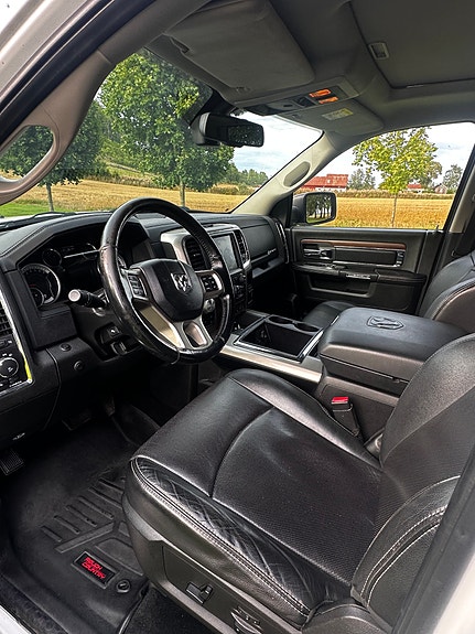 RAM 1500 5 of 8