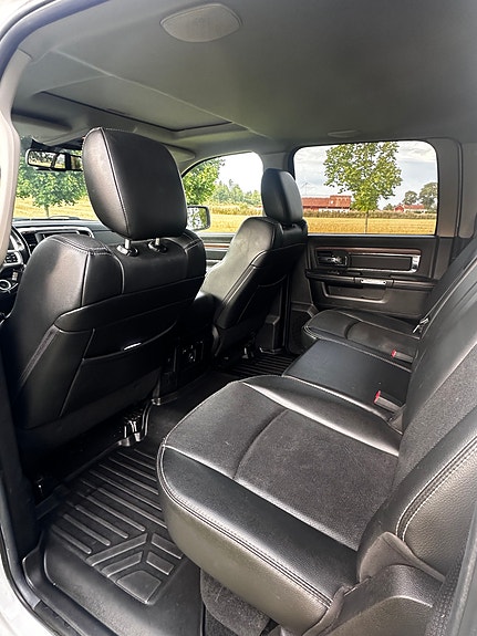RAM 1500 6 of 8