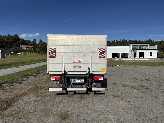 Volkswagen Crafter 4 of 18