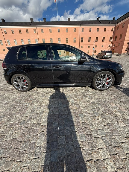 Volkswagen Golf VI 4 of 12