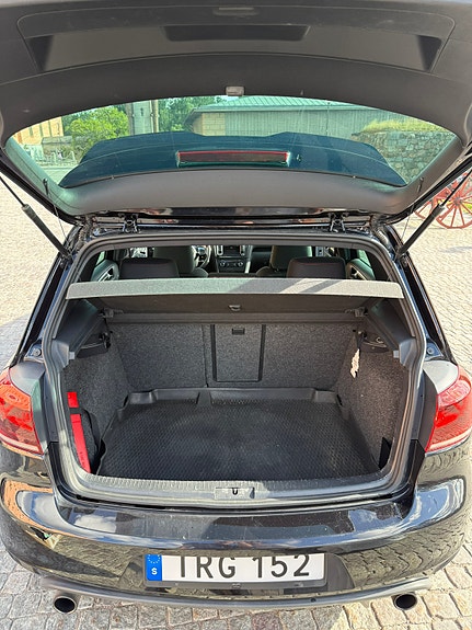 Volkswagen Golf VI 12 of 12