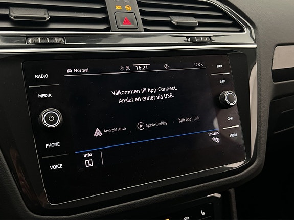 Volkswagen Tiguan 19 of 28