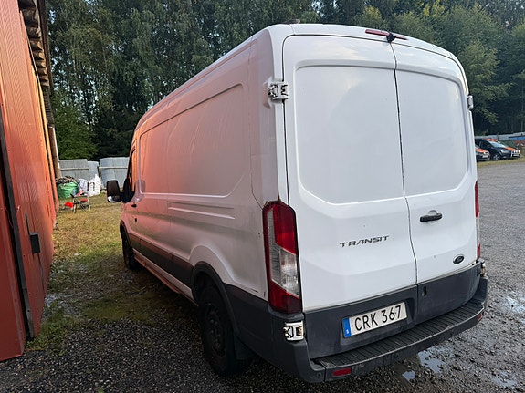 Ford Transit 4 of 6