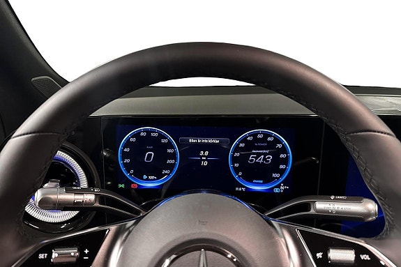 Mercedes-Benz GLB250+ 8 of 20