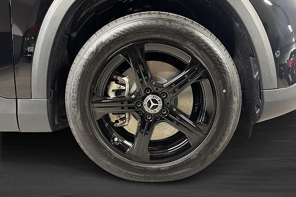 Mercedes-Benz GLB250+ 16 of 20