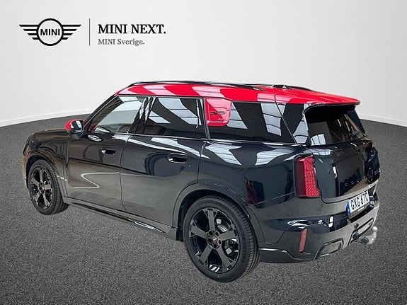 MINI Countryman SE 4 of 15