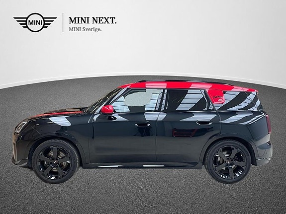 MINI Countryman SE 3 of 15