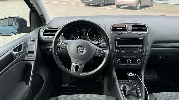 Volkswagen Golf VI 7 of 7