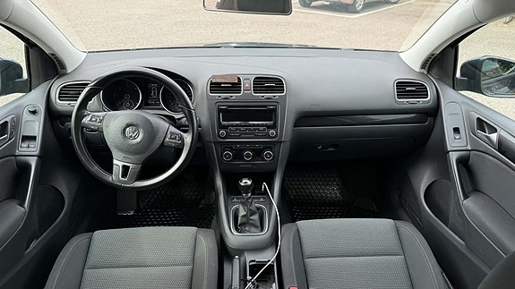 Volkswagen Golf VI 3 of 7