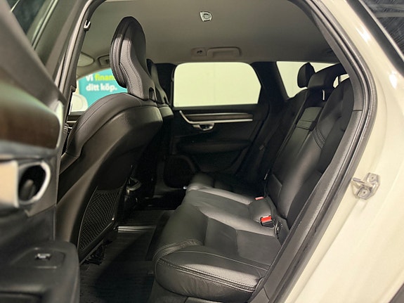 Volvo V90 Cross Country 10 of 22