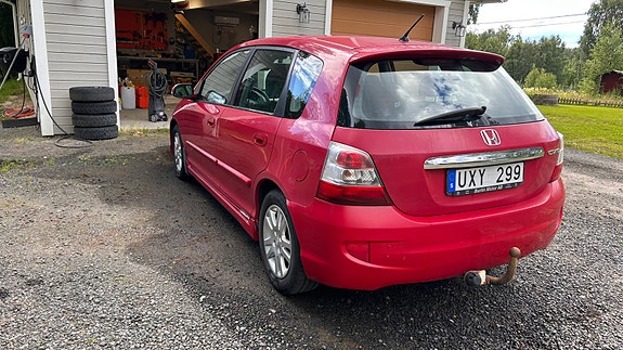 Honda Civic 3 of 7