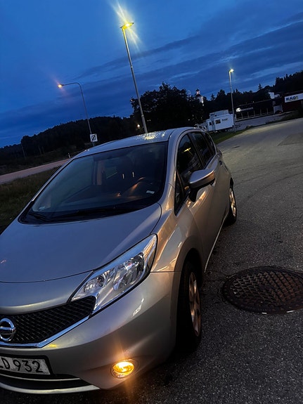 Nissan Note 2 of 11