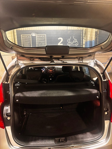 Nissan Note 9 of 11