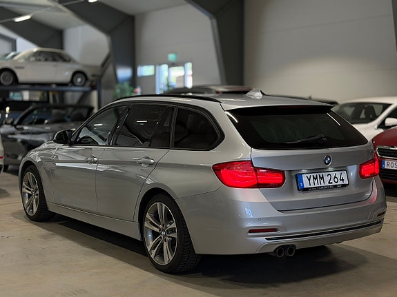 BMW 330d 4 of 27