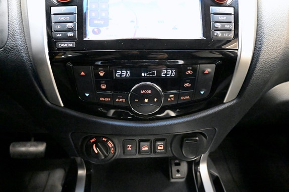 Nissan Navara 18 of 20