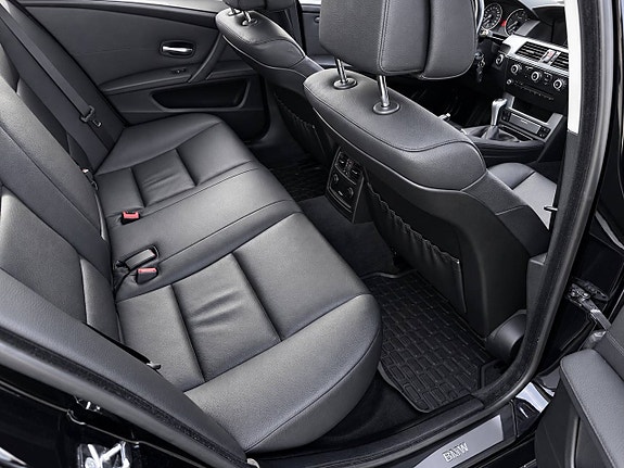 BMW 520d 9 of 15