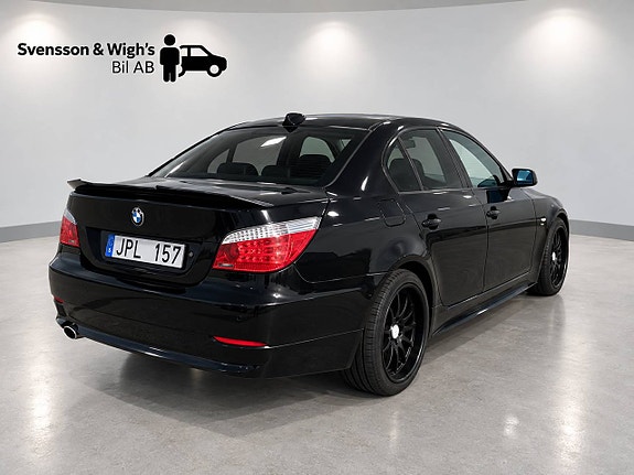 BMW 520d 3 of 15