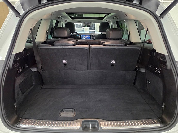 Mercedes-Benz GLS400 d 8 of 30