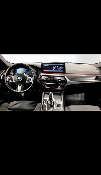 BMW 520d 4 of 6